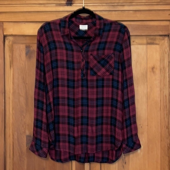 i.d 23 Red & Black Plaid Pull over Chest Pockets Blouse Sz. S - Picture 1 of 16